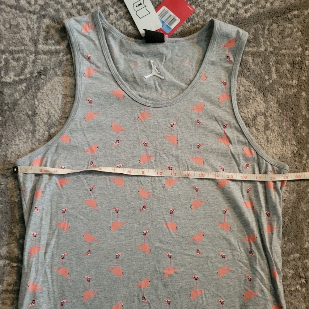 NWT Jordan Gray With Pink Flamingo Print Tank Top Size Medium - Picture 5 of 10